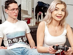 18 años, Rubia, Mamada, Estilo perrito, Sexo duro, Hd, Ruso, Adolescente