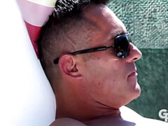 Бикини, Минет, Глубокая глотка, Собачьи, Секс без цензуры, Натуральные сиськи, Лизание жопы, Сиськи