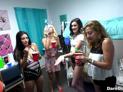 Chambre à dormir, Gros cul, Blonde, Collège université, Léchez, Fête, Chatte, Nénés