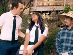 Cul, Noire, En levrette, 2 femmes 1 homme, Doigter, Rasée, Plan cul à trois, Nénés