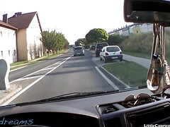 Grote lul, Auto, Sperma in mond, Sperma shot, Lul, Vrouw, Gezichtspunt, Openbaar