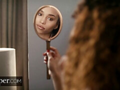 Sucer une bite, Bondage, Domination, Noir ébène, Branlette thaïlandaise, Embrassement, Jarretelles, Adolescente