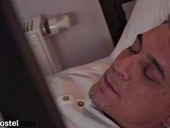 Enthousiasteling, Lieveling, Pijpbeurt, Schattig, Europees, Flashing, Interraciaal, Ondergoed