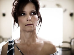 In den arsch, Arsch, Blasen, Braunhaarige, Handjob, Lecken, Muschi, Flotter dreier