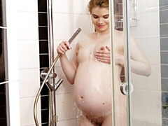 Amateur, Gros cul, Doigter, Masturbation, Piscine, Dénudage, Adolescente, Nénés