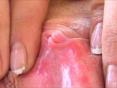 Nahaufnahme, Extrem, Masturbation, Orgasmus, Öffentlich, Solo, Spielzeuge, Unter dem rock