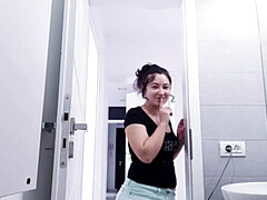 Leie, Grosse titten, Fingern, Handjob, Hd, Masturbation, Orgasmus, Rumänisch