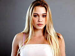 Enthousiasteling, Grote kont, Grote mammen, Vingeren, Masturbatie, Mager, Strippen, Tiener