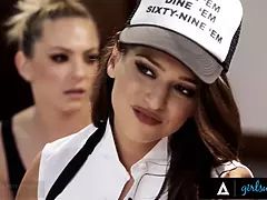 Rostro sentado, Hd, Lesbiana, Fiesta, Realidad, Anilingus, Sexo fuerte, Gritar