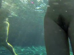 Novia, Sexo duro, Adolescente