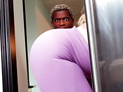 Grote kont, Grote lul, Grote mammen, Pijpbeurt, Hondjeshouding, Interraciaal, Moeder die ik wil neuken, Kort haar