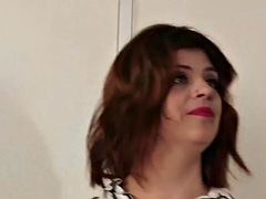 Blasen, Cfnm, Weibliche domination, Handjob, Absätze, Lingerie, Büro, Ablutschen