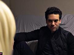 In den arsch, Blasen, Braunhaarige, Handjob, Hardcore, Reif, Milf, Jungendliche (18+)