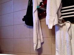 素人, 淫乱熟女, シャワー, のぞき