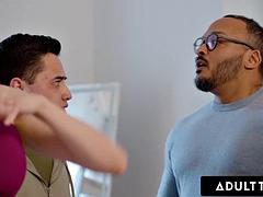 Большие сиськи, Минет, Рогоносцы, Ласковые ручки, Секс без цензуры, Милф, Соски, Сиськи