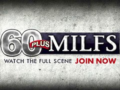 Blond, Rondborstig, Eerste keer, Reusachtig, Masturbatie, Rijpe lesbienne, Moeder die ik wil neuken, Alleen