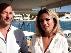 Blonde, Sucer une bite, Plantureuse, Hard, Hd, Mère que j'aimerais baiser, Actrice du porno, Pov