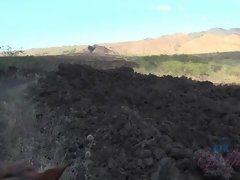 Leie, Arsch, Braunhaarige, Freundin, Jeans, Piercing, Muschi, Dürr