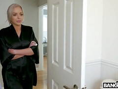 Grosser arsch, Blondine, Vollbusig, Besamung, Sperma im mund, Mutti, Pornostars, Titten