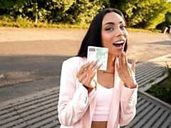 Cul, Grosse bite, Brunette brune, En levrette, Pov, Maigrichonne, Adolescente, Nénés