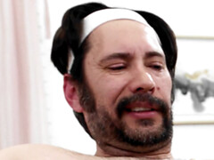 Pijpbeurt, Bruinharig, Diep in de keel, Sperma in gezicht, Interraciaal, Klein, Kut duiken, Verlegen