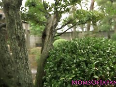 Asiatisch, Grosse titten, Geile alte tussi, Hundestellung, Japanische massage, Milf, Muschi