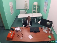 イく瞬間, 医者, なめる, 看護婦, オフィス, ハメ撮り, ゴックンする, ユニフォーム