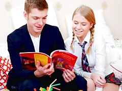 Dormitorio, Culo grande, Verga grande, Rubia, Mamada, Estilo perrito, Flaco, Adolescente