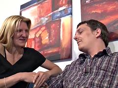 Grosse bite, Blonde, Tir de sperme, Doigter, Allemand, Hard, Léchez, Nénés