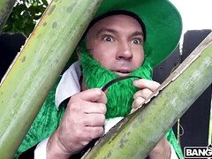 Grosser schwanz, Grosse titten, Braunhaarige, Vollbusig, Schwanz, Hardcore, Natürlichen titten, Rasiert