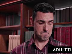 Blasen, Spermaladung, Gruppensex, Hardcore, Öffentlich, Jungendliche (18+)