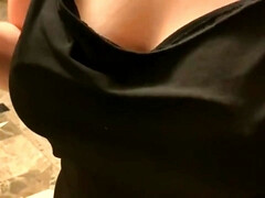 Gros seins, Plantureuse, Rondelette, Gorge profonde, Interracial, Léchez, Massage, Bureau