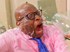 Anal, Asiatique, Sucer une bite, Mignonne, En levrette, Branlette thaïlandaise, Interracial, Rasée