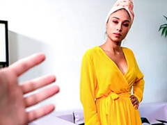 Culo, Culo grande, Mamada, Morena, Estilo perrito, Pajear, Medias largas, Tatuaje