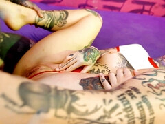 Anal, Grosse bite, Queue, En levrette, Hard, Chatte, Rasée, Tatouage