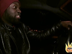 Belleza, Verga grande, Tetona, Corridas, Garganta profunda, Interracial, Al aire libre, Tatuaje