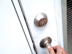 Любители, Спальня, Минет, Брюнетки, Семяизвержение, Поцелуи, Белье, От первого лица