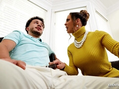 Blasen, Bekleidet, Milf, Mutti, Toilette