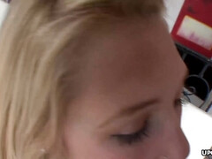 Grosser arsch, Grosse titten, Blondine, Blasen, Selbstgemacht, Pov, Jungendliche (18+)