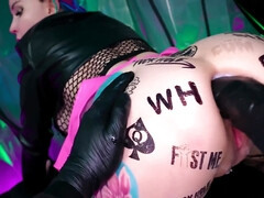In den arsch, Grosse titten, Dildo, Futanari, Hardcore, Lesbisch, Pov, Spielzeuge
