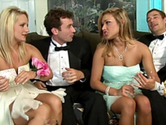 Grote kont, Grote lul, Grote mammen, Blond, Pijpbeurt, Likken, Moeder die ik wil neuken, Kut duiken