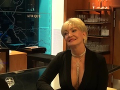 Анальный секс, Большая жопа, Блондинки, Глубокая глотка, Секс без цензуры, Сосущие, Влажная, Шлюха