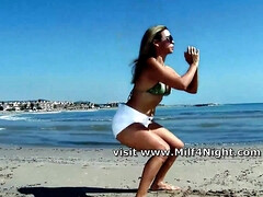 Cul, Gros cul, Sucer une bite, Poilue, Fait maison, Masturbation, Orgasme, Mouillée