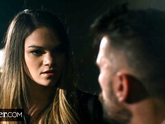 Grosser arsch, Blasen, Braunhaarige, Domination, Aufs gesicht abspritzen, Realität, Reiten, Rau