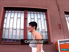 Pijpbeurt, Bruinharig, Mollig, Natuurlijke tieten, Openbaar, Rijden, Kort haar, Tiener