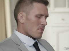 Nana, Grosse bite, Blonde, Britannique, Brunette brune, Couple, Cheveux courts, Tatouage