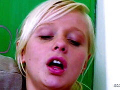 Grosse bite, Queue, Faciale, Bite énorme, Rugueux, Adolescente, Plan cul à trois, Vierge