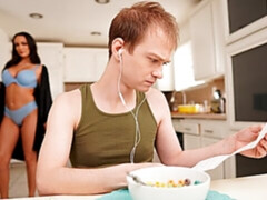 デカ尻, デカパイ, バック, 手コキする, キス, なめる, オマンコ, 剃毛