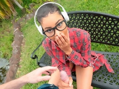 Pijpbeurt, Hondjeshouding, Zwart, Handbeurt, Buiten, Gezichtspunt, Kort haar, Tiener