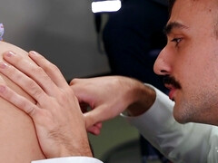 Анальный секс, Жопа, Язык в попке, Минет, Брюнетки, Пальцем, Затыкание рта, Каблуки